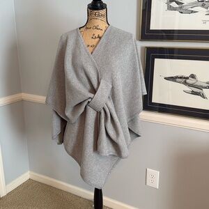 Grey wrap